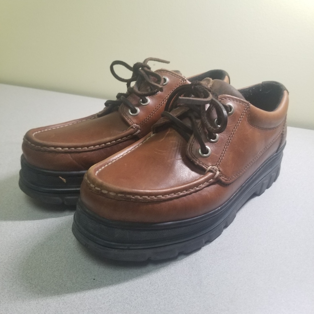 LIKE NEW Nautica Boot